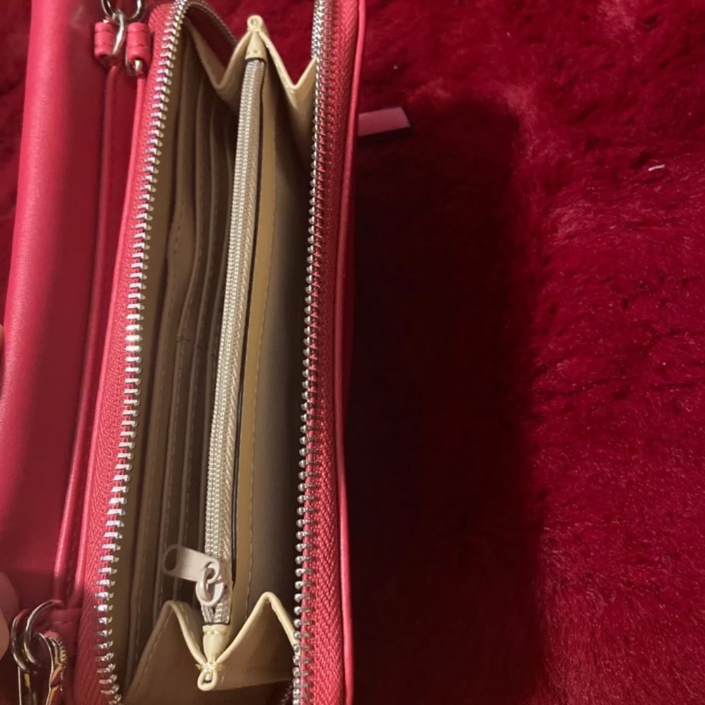 Crossbody bag - Picture 3 of 3